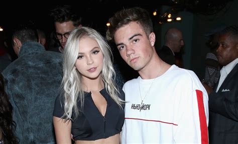 Jordyn Jones Is Dating a New Boyfriend: Meet Cade。